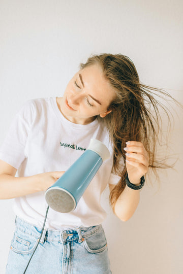 Why Your Curls Are Dry (And How to Fix It for Good)